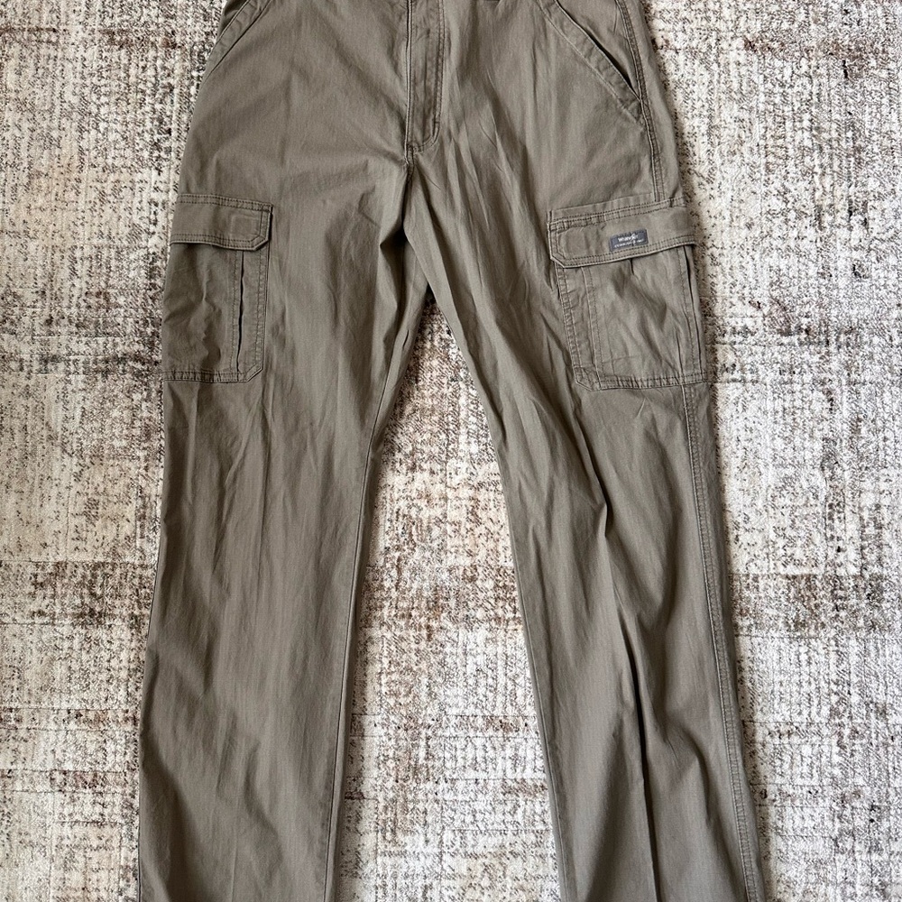 Wrangler Men's Khaki Cargo Pants